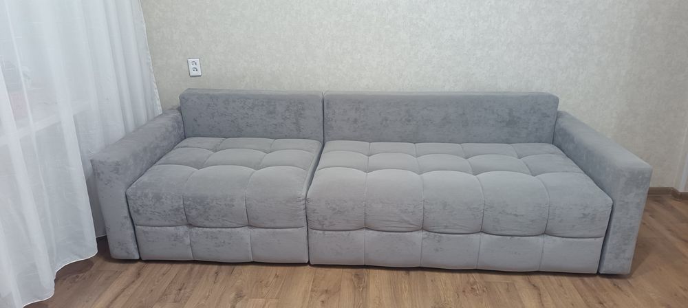 Продам диван состоянии нового