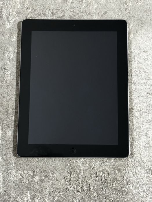 iPad 4 (32 GB) Wi-Fi – Stare foarte bună