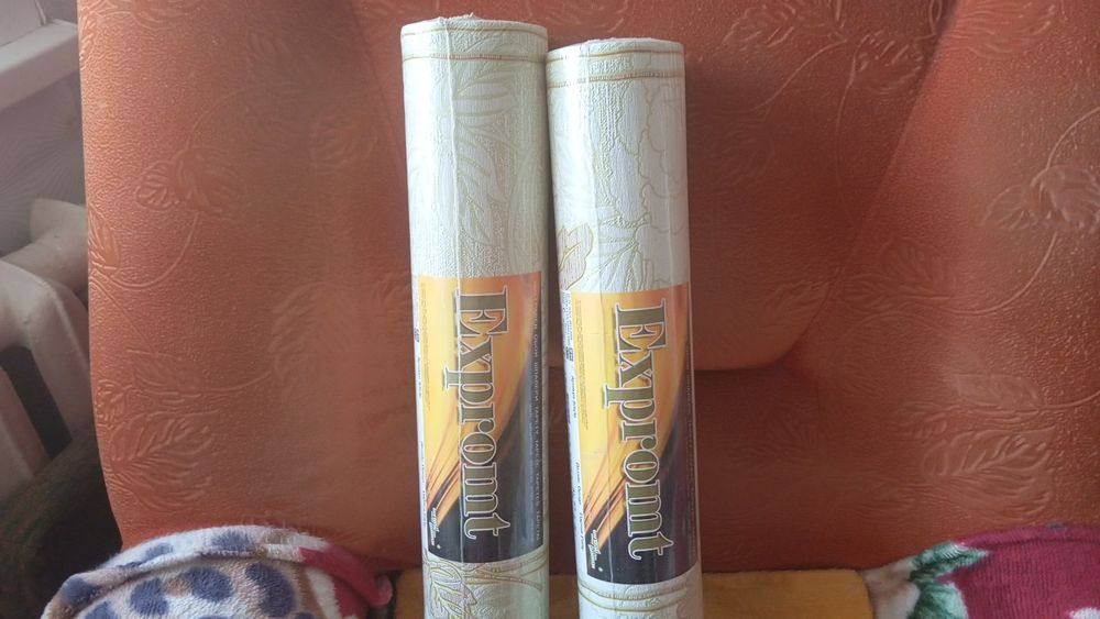 Продам обои 4 рулона