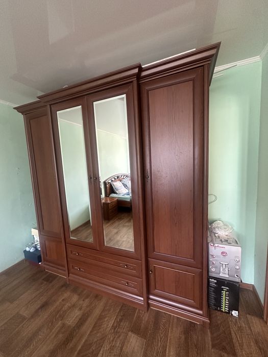 Продаю шифонер белорусский