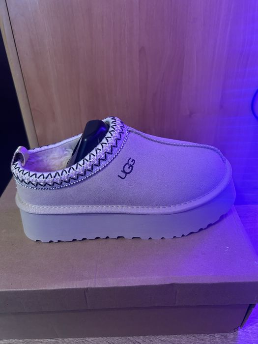 Ugg Tazz nuanta Sand marime 36