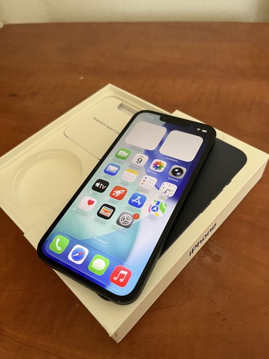 IPhone 13 Midnight 128GB