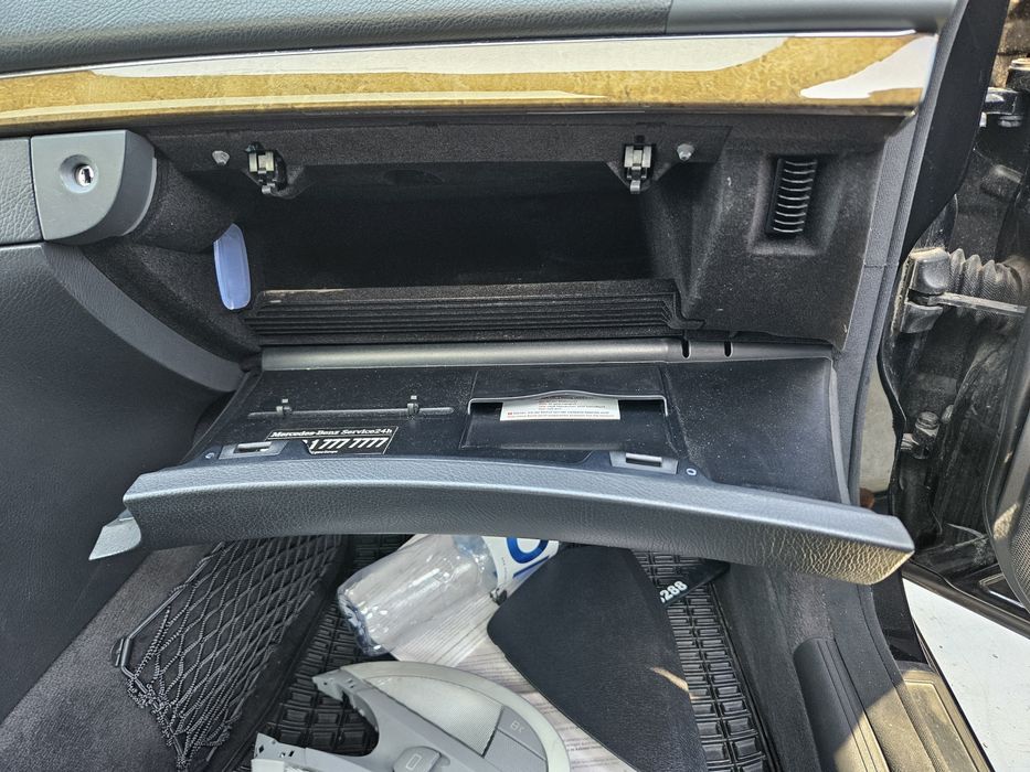 Torpedo Mercedes W211 E Class