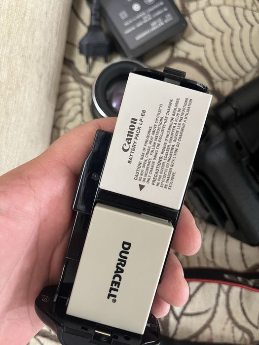 Фотоаппарат Canon 600D