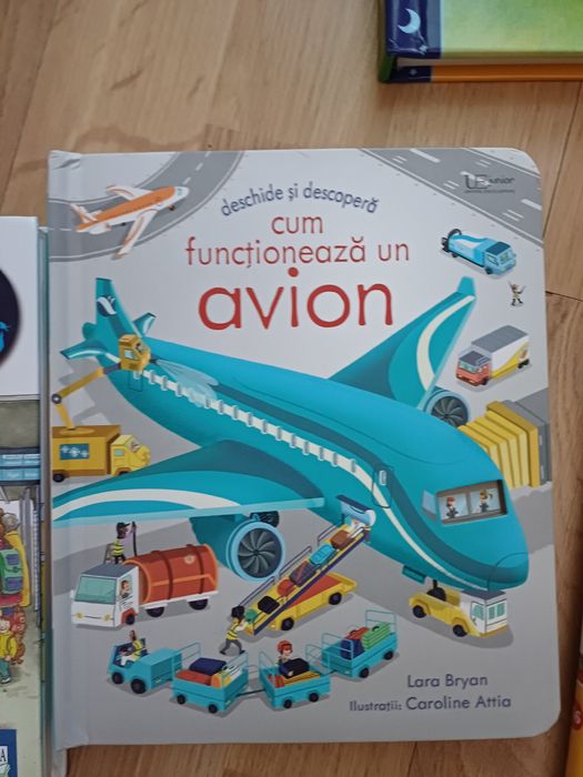 Vând cărți pentru copii