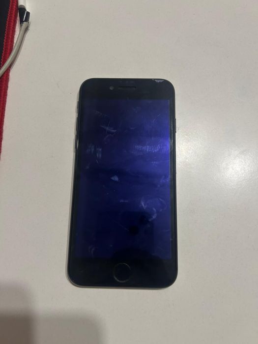 Айфон се 2020 года