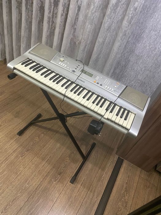 Синтезатор Yamaha