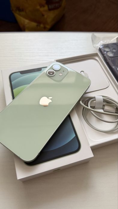 Продам Iphone 12 / 128Гб / Мятный