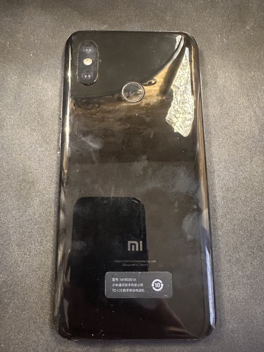 Xiaomi mi 8, 128 GB. C коробкой