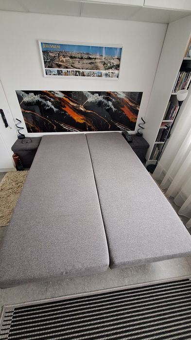 Vând canapea extensibila cu lada de depozitare