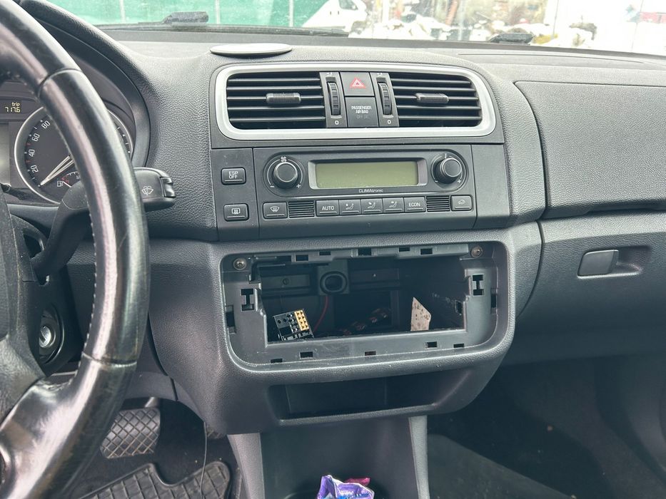 Dezmembrez Skoda fabia 2, 2008, 1,6 benzina 77 Kw