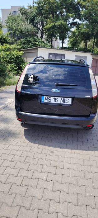 FORD Focus 2010 — imagine 4