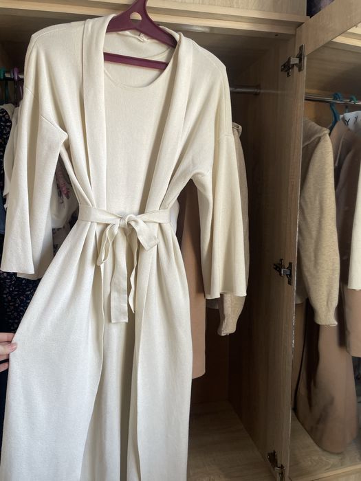 Двойка с кардиганом