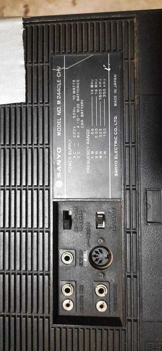 Radio Casetofon Sanyo