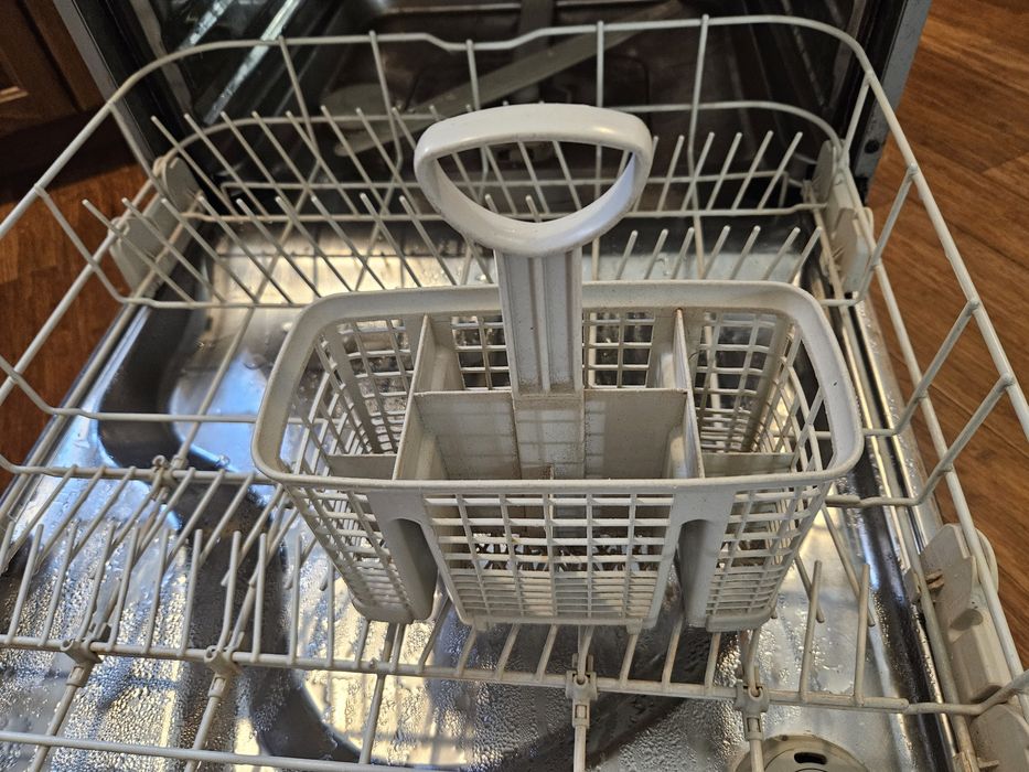 Съдомиялна машина френска Brandt 60 см