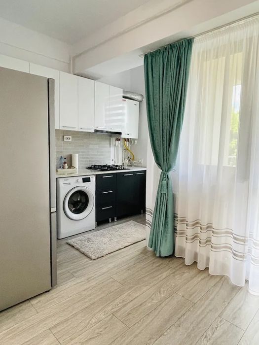 Cazare in Regim Hotelier apartamente 1-2 cam Iasi Centru Palas