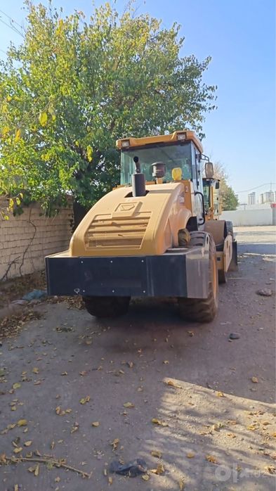 Greyder  va katok  xizmati   XCMG Gr165  va XCMG XS143  услуга грейдер