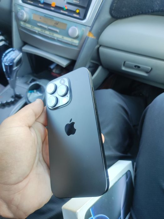 iPhone 16 pro 256 90%