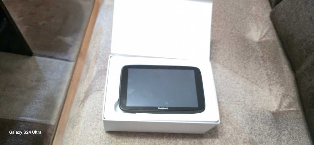 Навигация Tomtom Go 6200