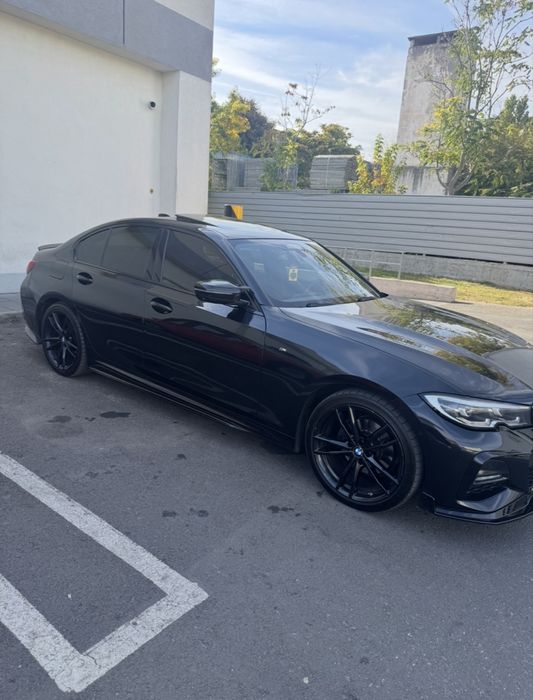 BMW Seria 3 2021 — imagine 5
