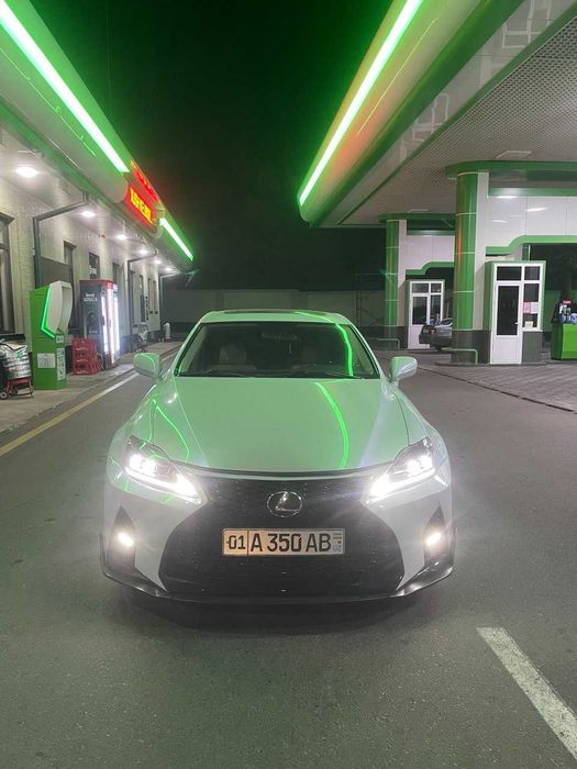 Lexus is300 | В хорошем состоянии