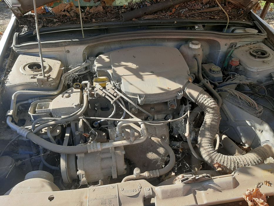 Dezmembrez piese VW golf 3, Renault megane,Hyundai Santa fe 4x4 2000 c