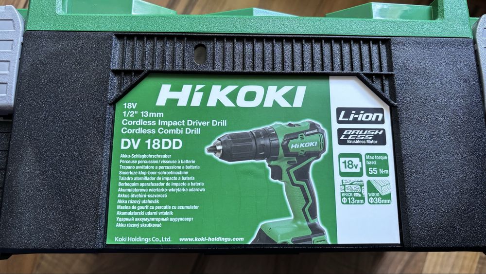 Masina de gaurit si insurubat cu percutie Hikoki