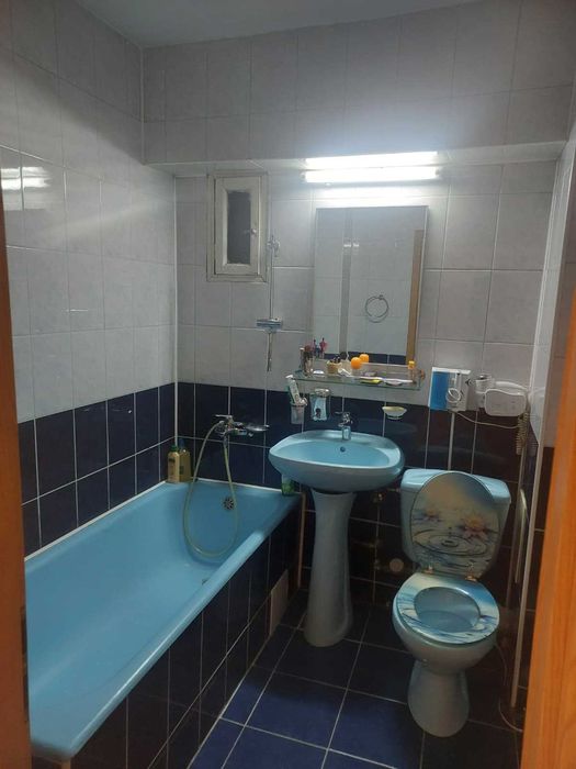 Închiriere apartament 3 camere Pacurari Alpha Bank