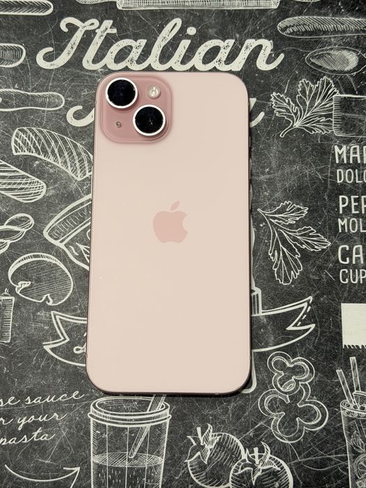 iPhone 15 128 GB Pink