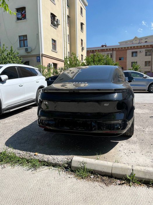 Zeekr 007 2024 — 2