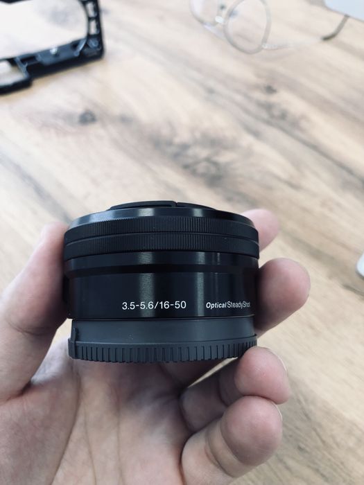 Продам объектив сони