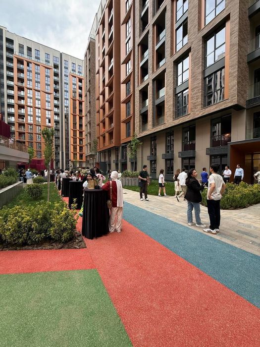 Regnum Plaza Продается 4 комнатная коробка Мирзо-Улугбек