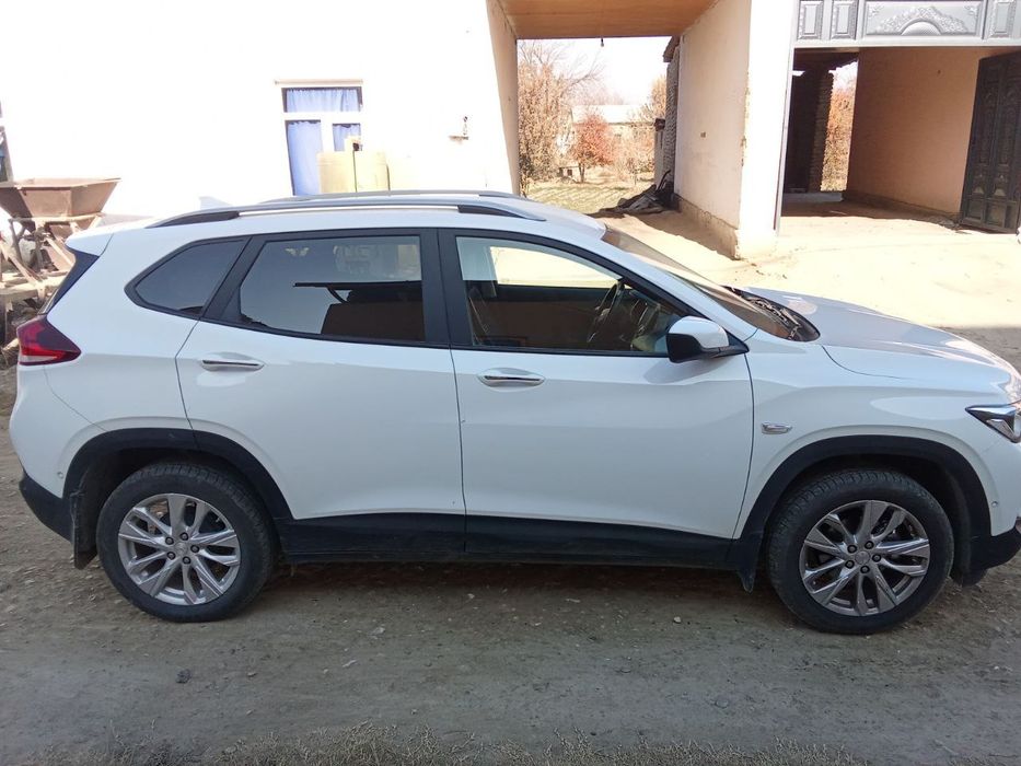 Tracker 2 LTZ plus turbo