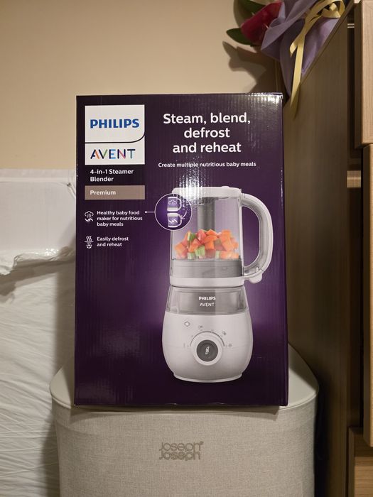 Уред за готвене на пара и блендер 4в1 Philips Avent SCF883, контейнер