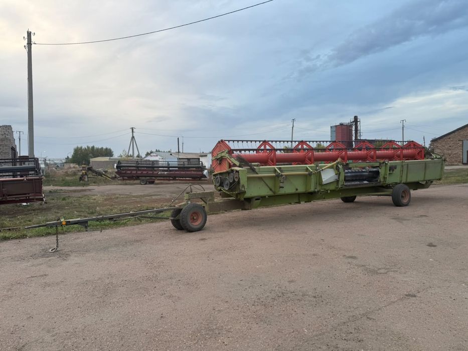 Продам два комбайна CLAAS tukano 440