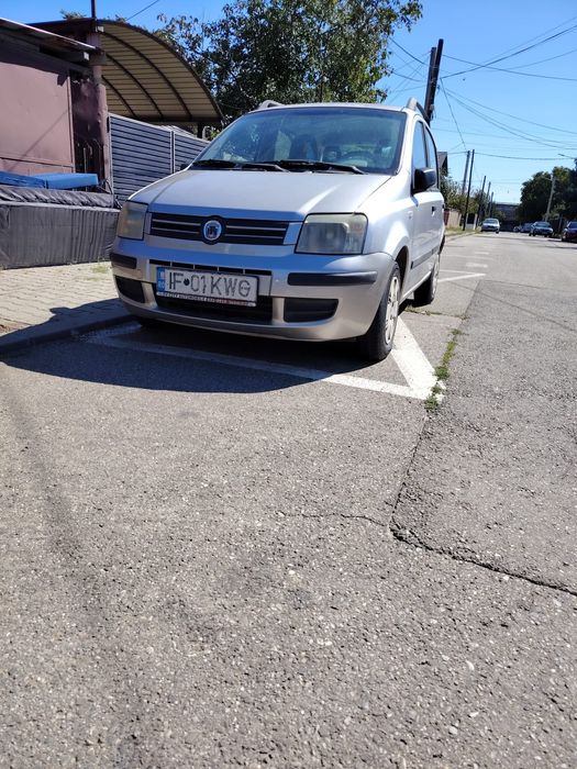 Vând fiat Panda 2005