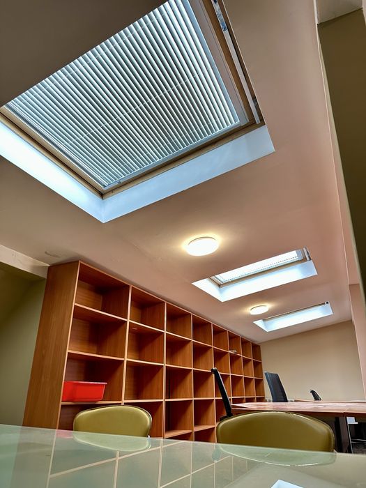 Офис под наем, център, след ремонт