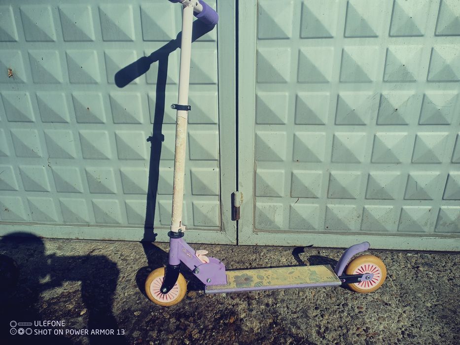 Тротинетка детска без проблеми по нея