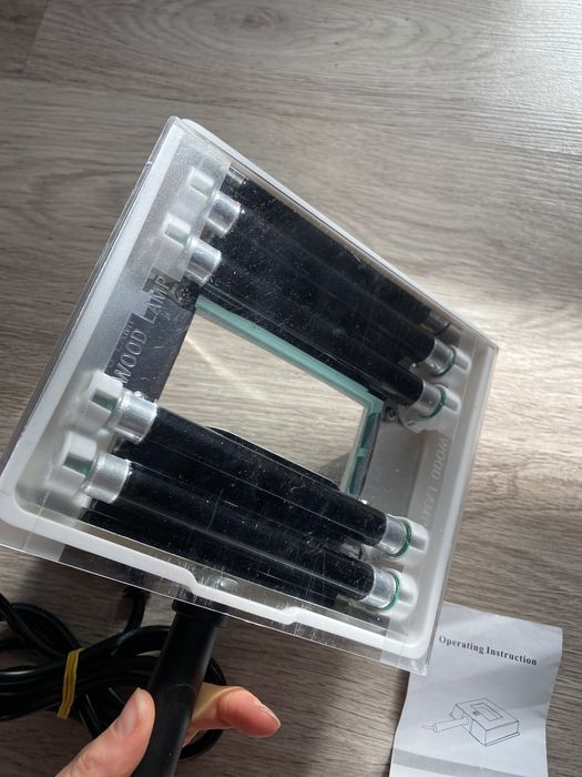 Lampa pentru analizarea pielii portabila