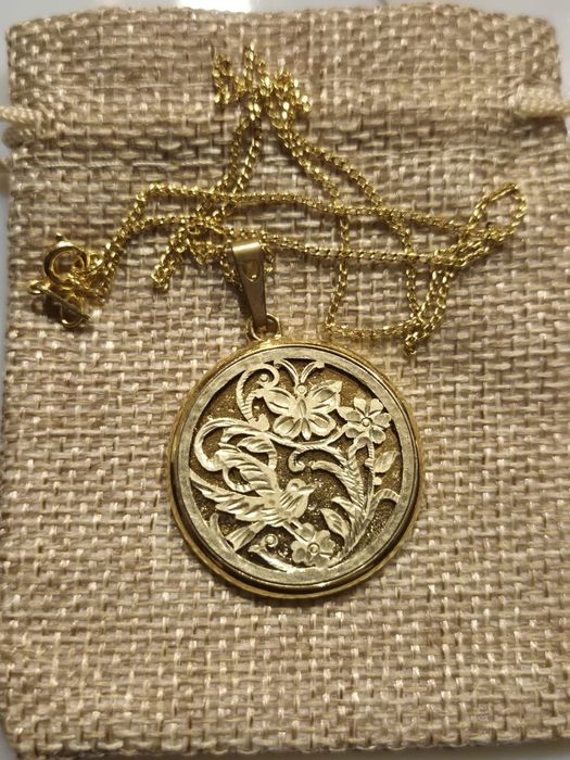 Медальон "птица на щастието"