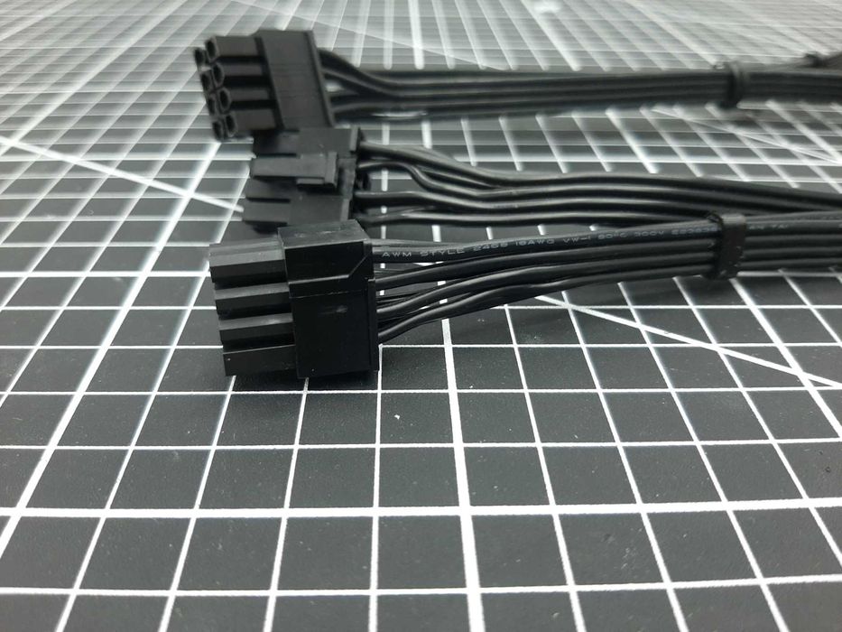 Cablu de alimentare PCI-e pentru surse Corsair