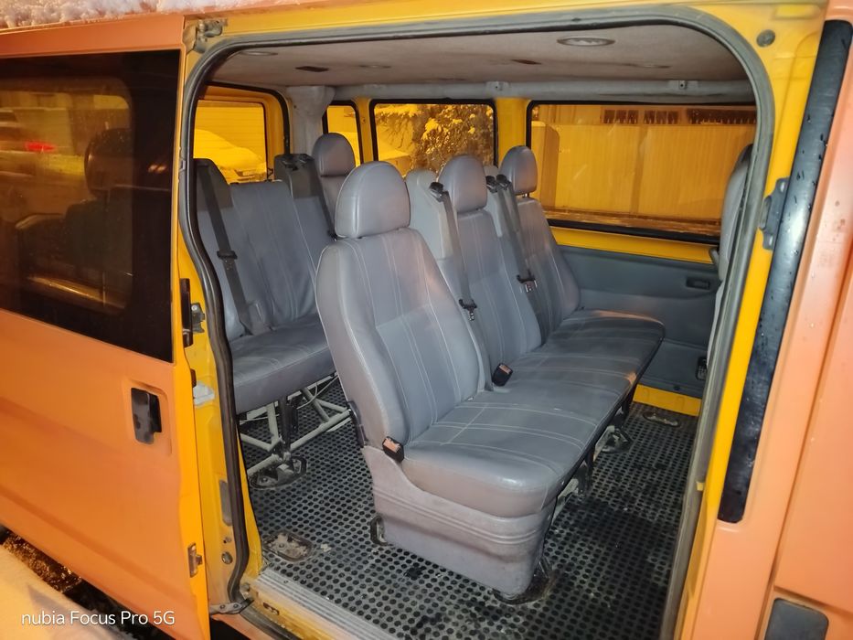 Ford transit 8+1 2.0td