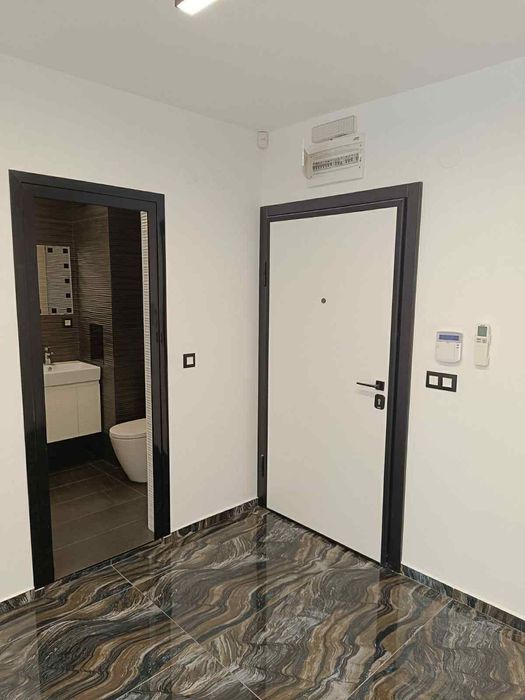 Дава се под наем Офис в София, Лозенец - 91 кв.м за 1160 € - Снимка #3