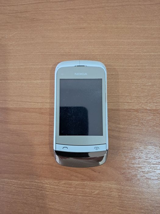 Мобильный телефон nokia c2-06