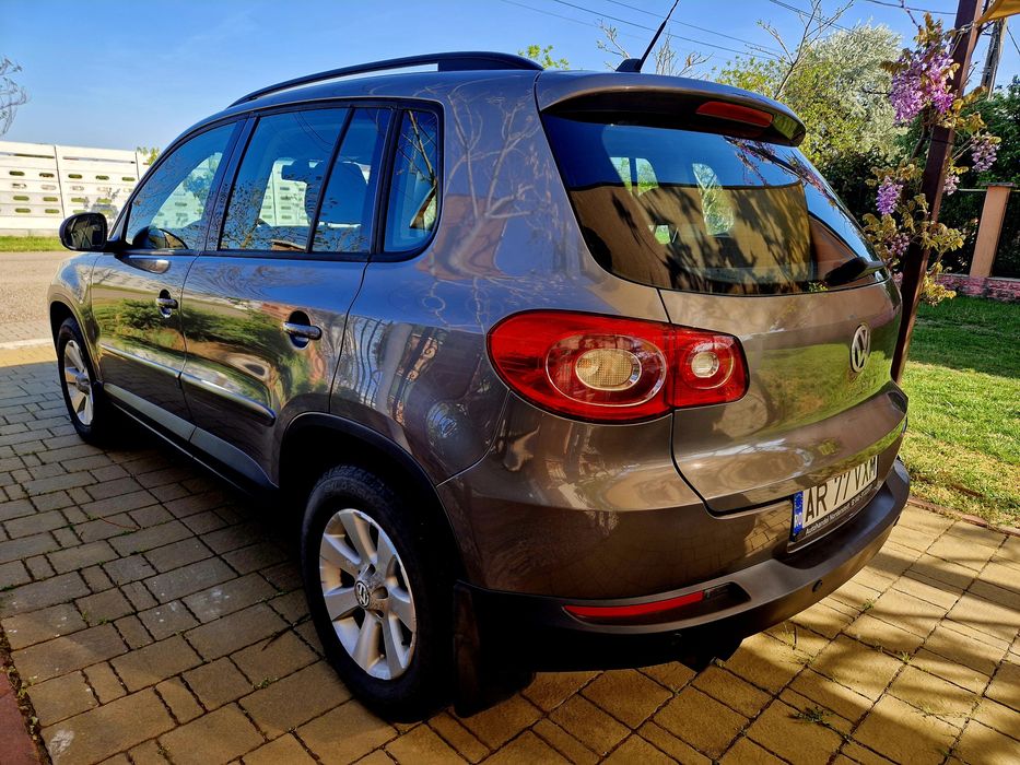 VOLKSWAGEN Tiguan 2011 — imagine 3