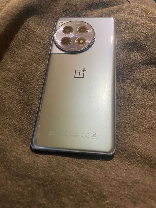 Смартфон OnePlus 12R 256GB , 16+4GB RAM