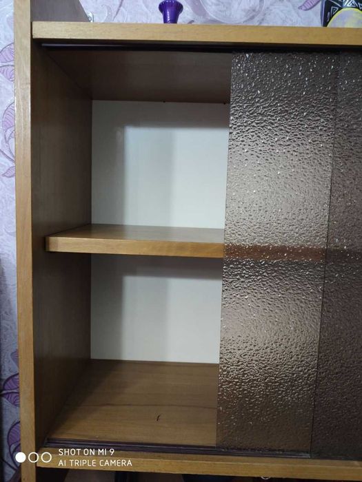 Продается книжная полка