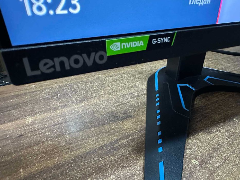 Продавам гейминг монитор Lenovo G24-20 23.8" 165Hz IPS