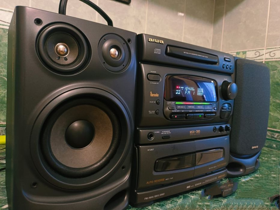 Музыкальный центр