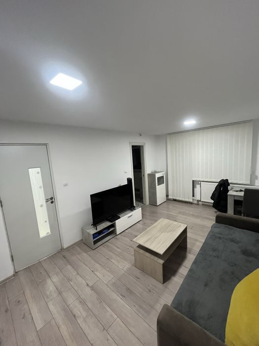 Garsoniera Resita zona Mociur